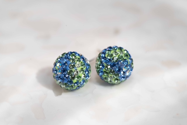 Medium Sparkle Ball Studs - Earth Medium Sparkle Ball Studs - Earth